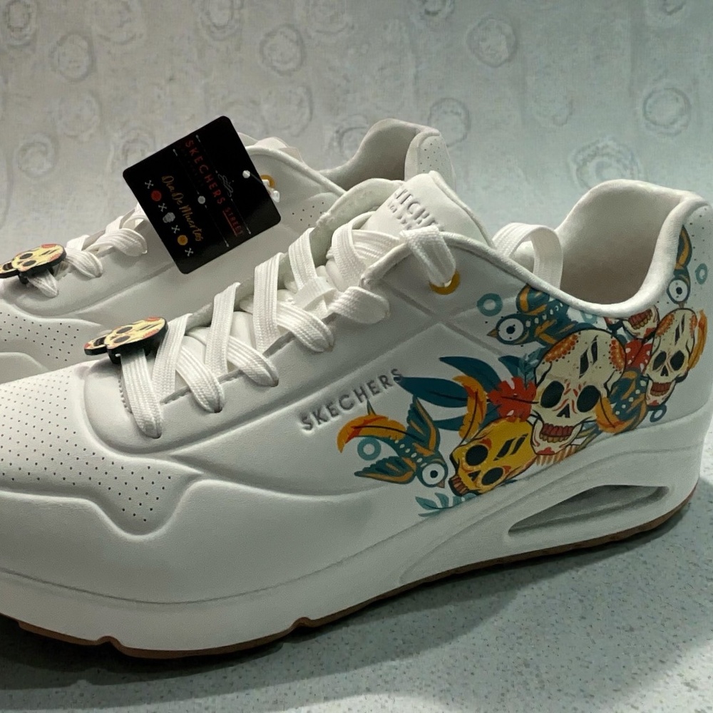 Skechers Street Dia De Los Muertos NWT/NO box Men’s US 13/EU47.5 Limited Edition